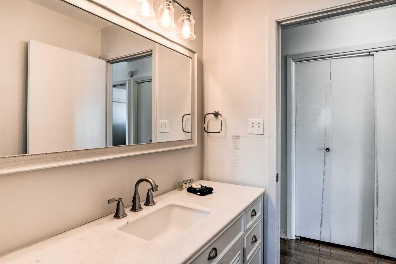 Sea Isle Galveston Getaway Less Than 1 Mile To Beach! Exterior foto
